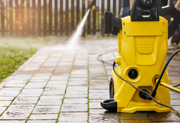Best Driveway Cleaning and Restoration in Osawatomie, KS