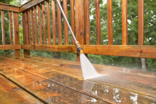 Best Deck and Patio Pressure Washing in Osawatomie, KS